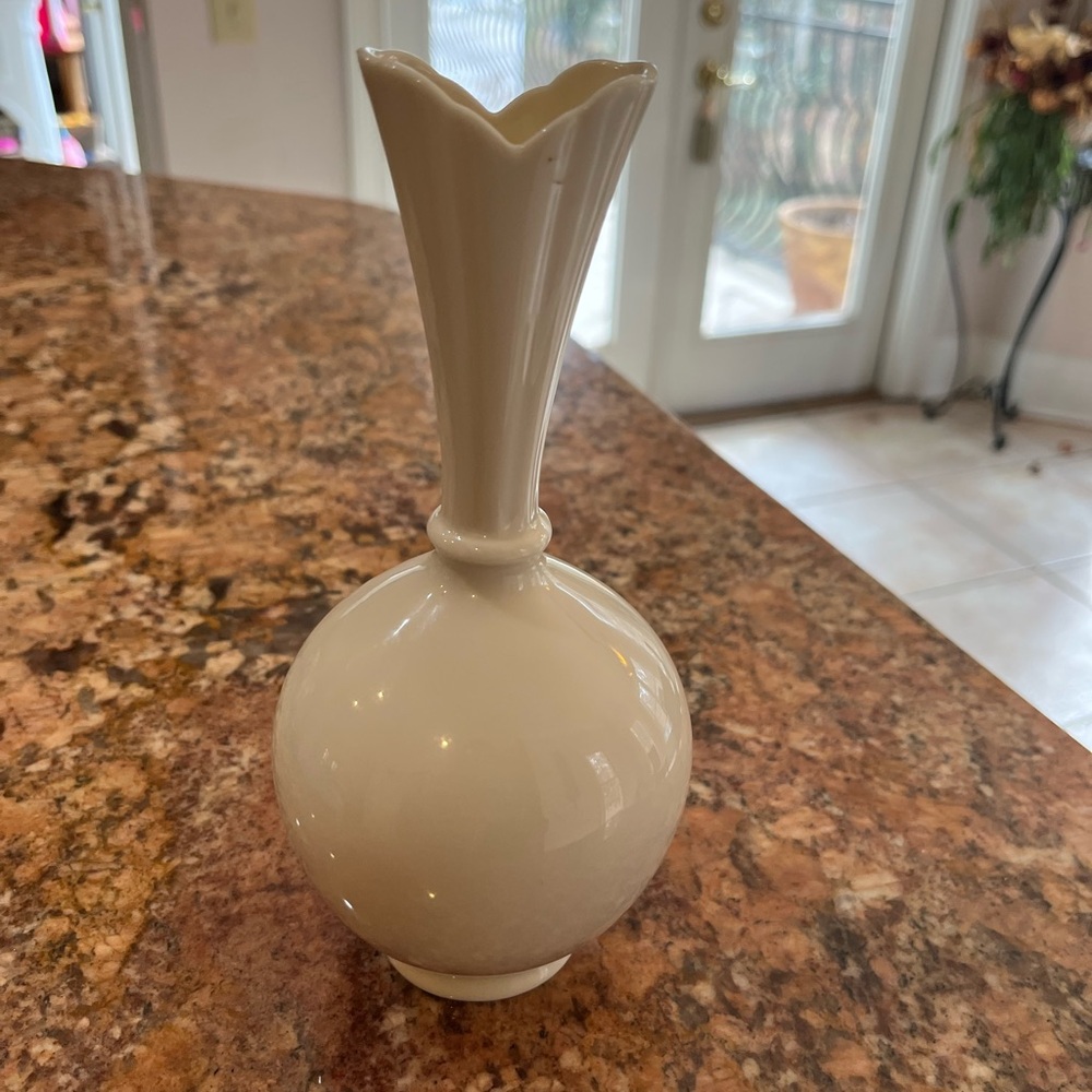 Lenox Cream Vase